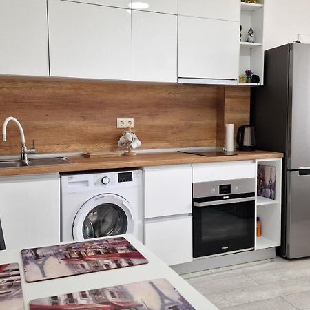 Lola Seaview Guest House. Уютный Домик В Варне Varna Eksteriør bilde