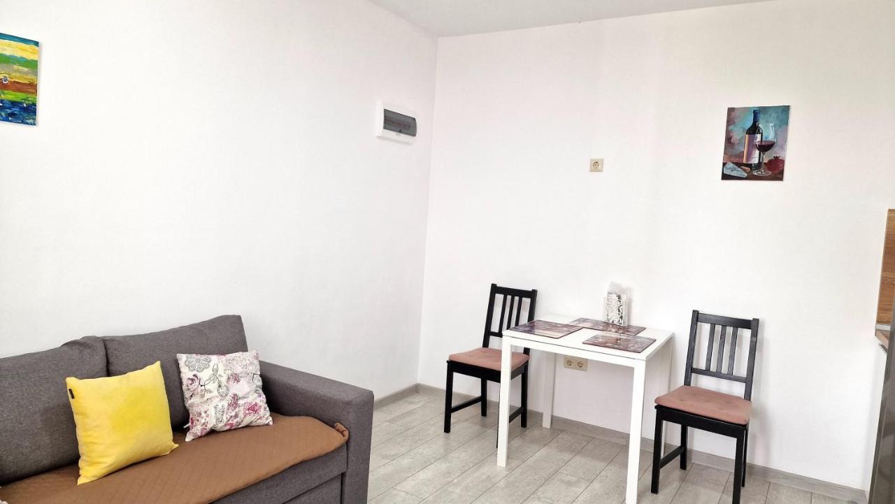 Lola Seaview Guest House. Уютный Домик В Варне Varna Eksteriør bilde