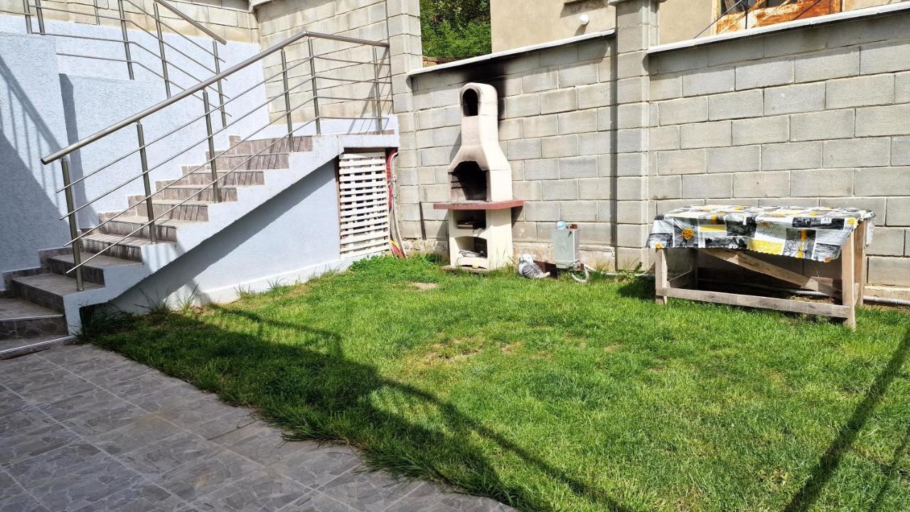 Lola Seaview Guest House. Уютный Домик В Варне Varna Eksteriør bilde