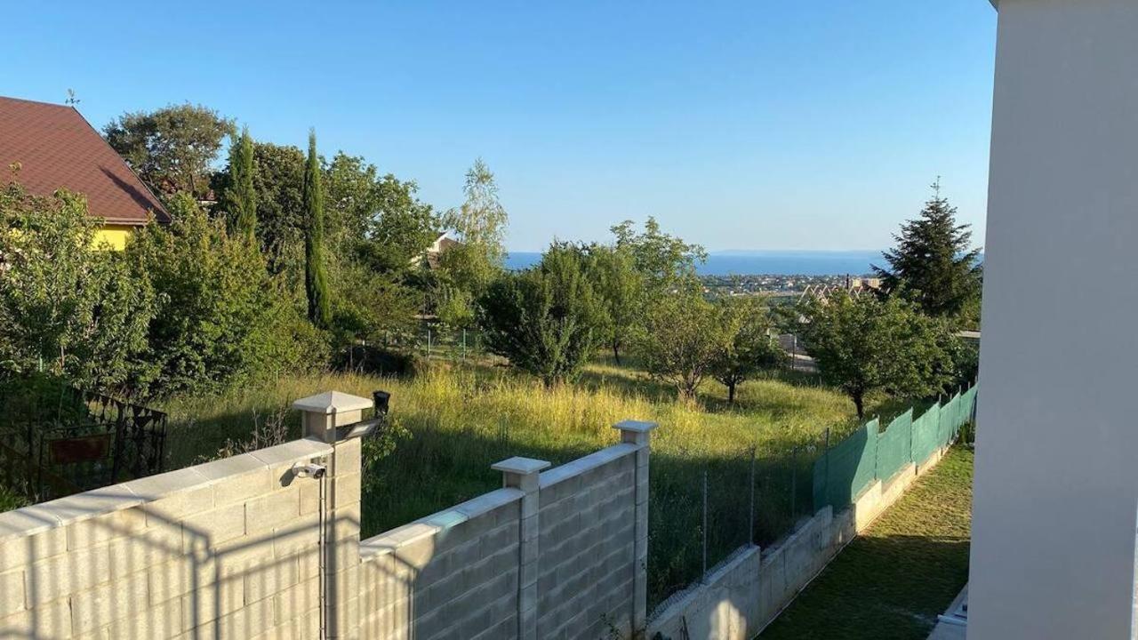 Lola Seaview Guest House. Уютный Домик В Варне Varna Eksteriør bilde