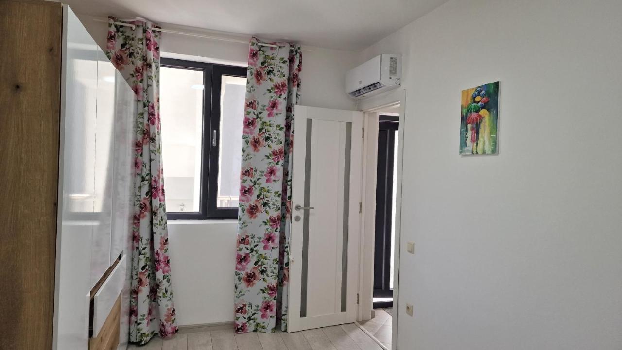 Lola Seaview Guest House. Уютный Домик В Варне Varna Eksteriør bilde
